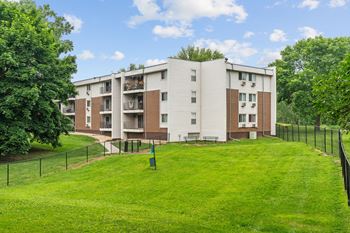 Fenced Dog Run at Willow Pond, Burnsville, 55337